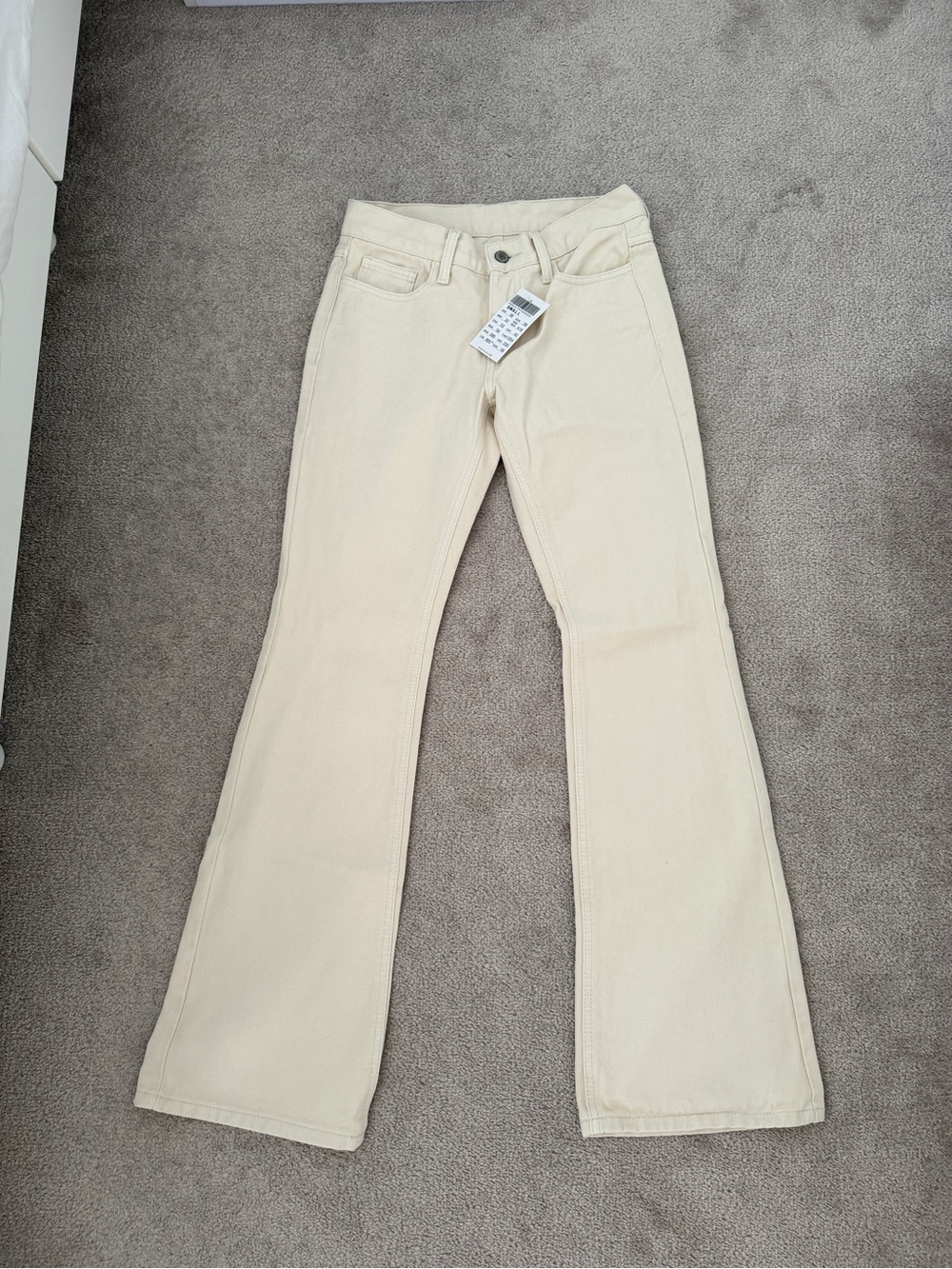 Brandy Melville Low Waisted Jeans